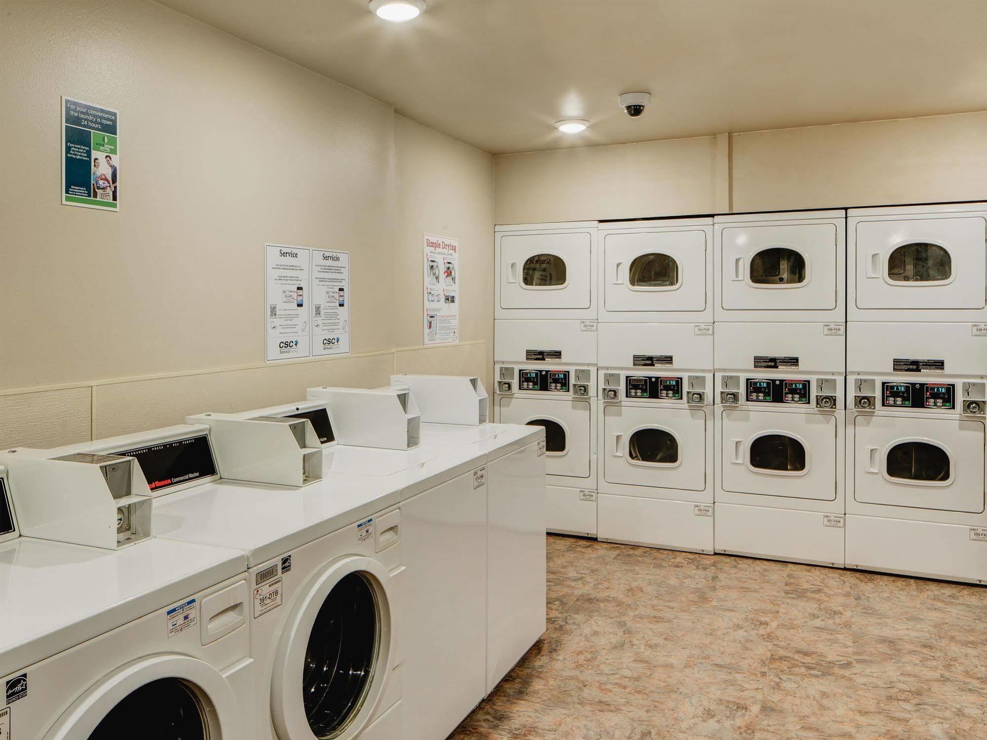 Woodspring Suites Bakersfield East Exterior foto
