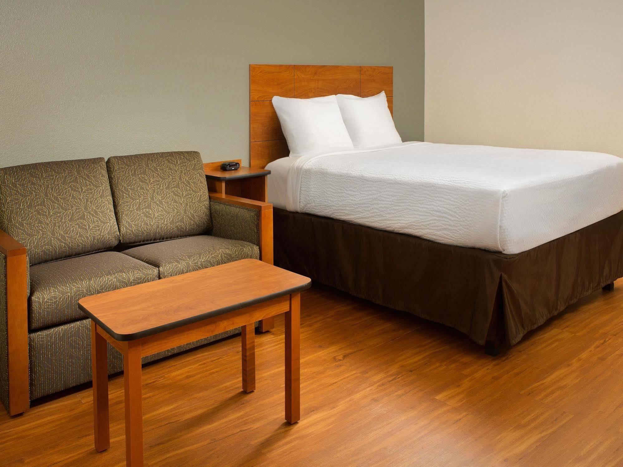Woodspring Suites Bakersfield East Exterior foto
